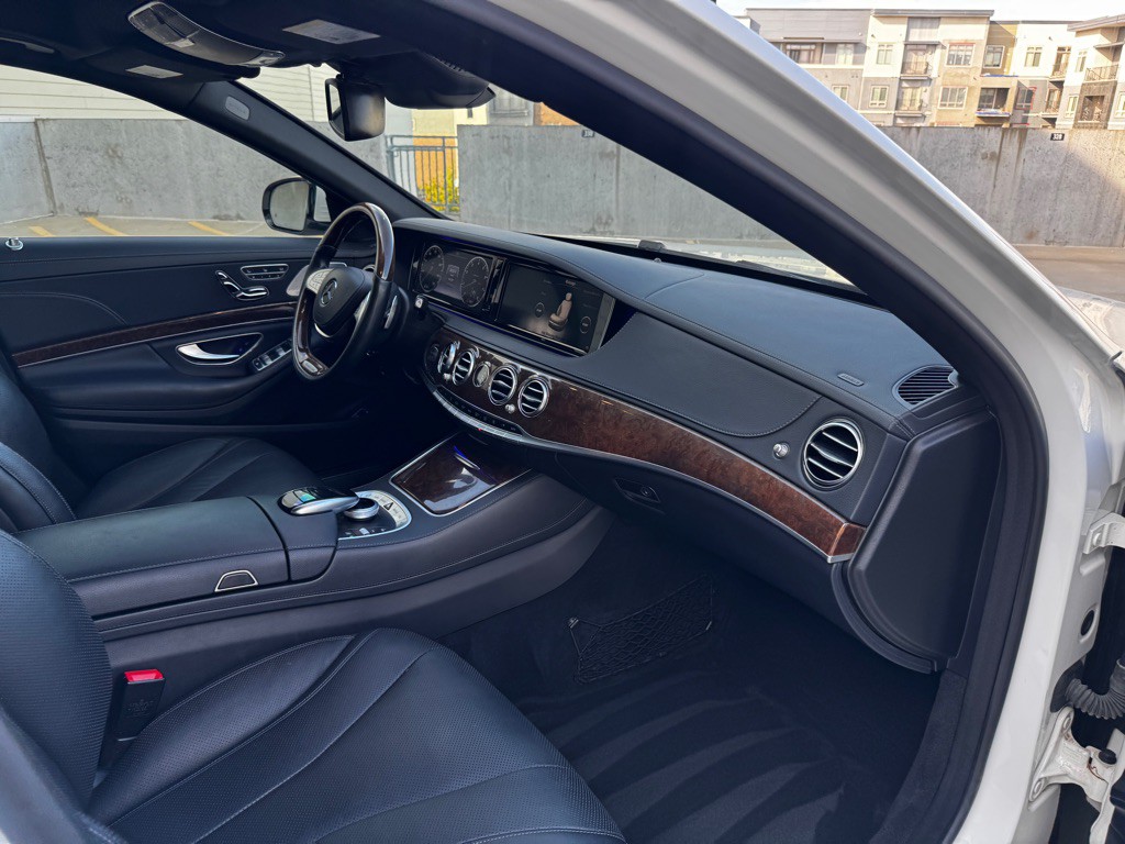2015 Mercedes-Benz S-Class Image 21