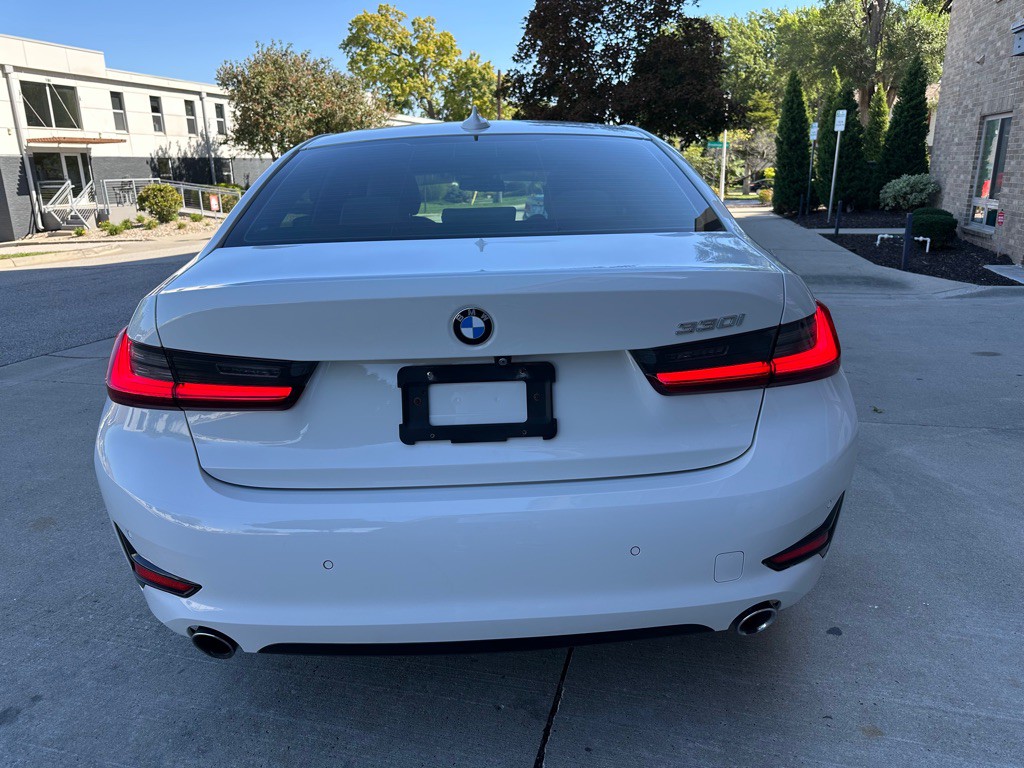 2019 BMW 3 Series Image 6