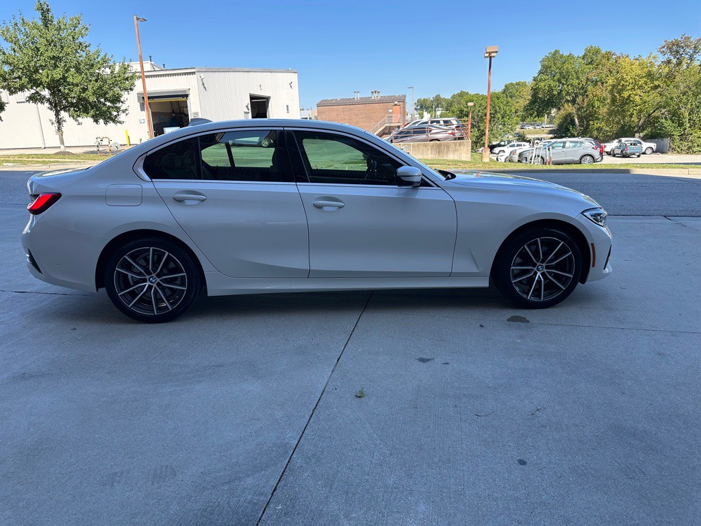 2019 BMW 3 Series Image 8