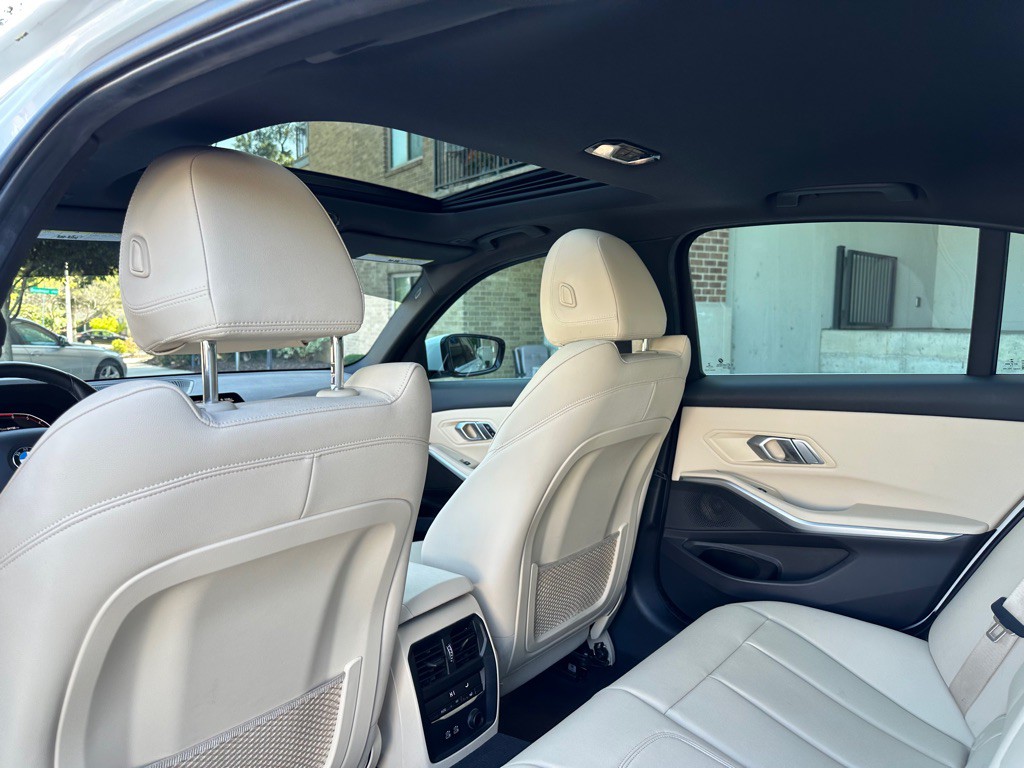 2019 BMW 3 Series Image 20
