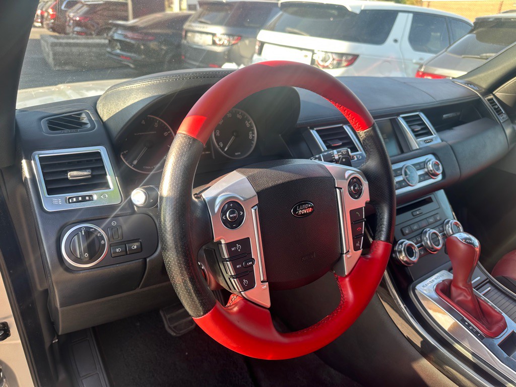 2012 Land Rover Range Rover Sport Image 12