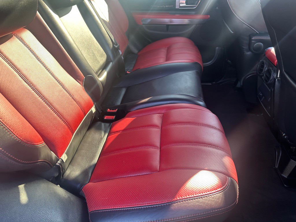 2012 Land Rover Range Rover Sport Image 23