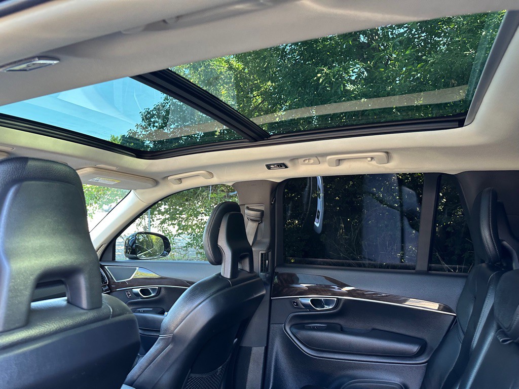 2017 Volvo XC90 Image 19