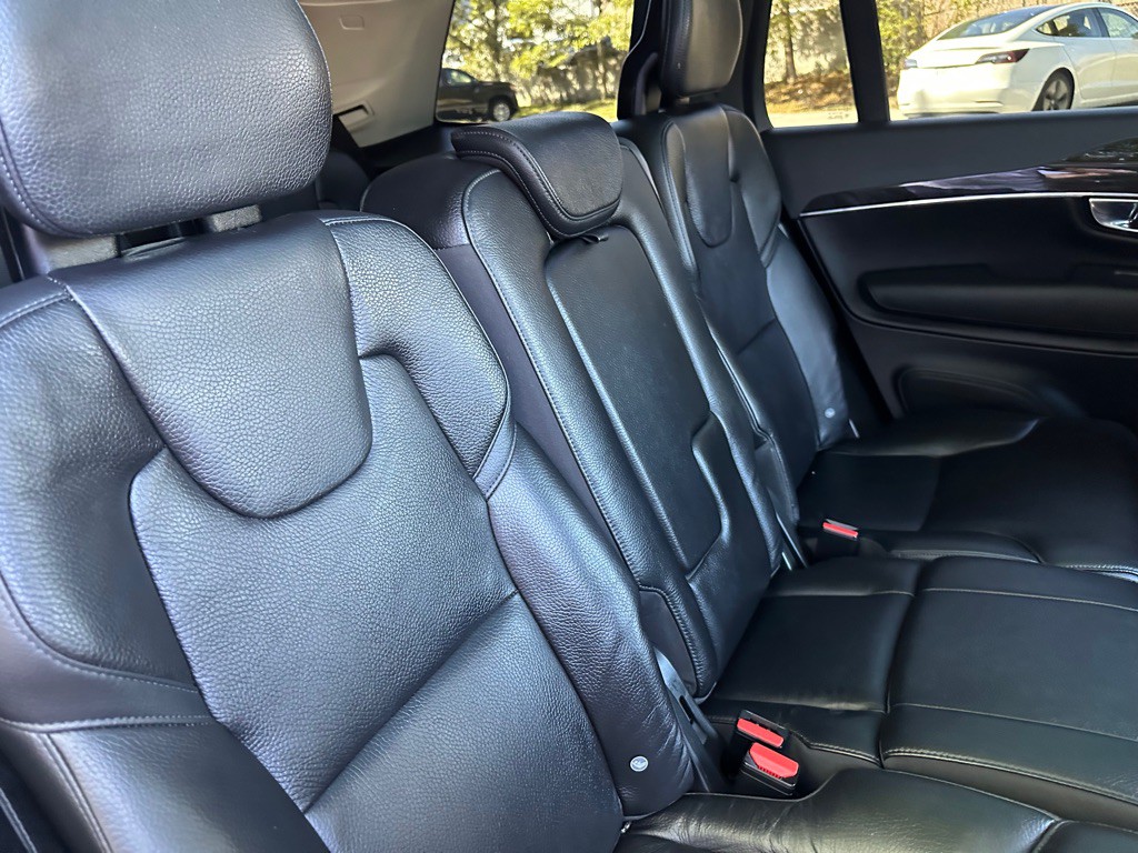2017 Volvo XC90 Image 24