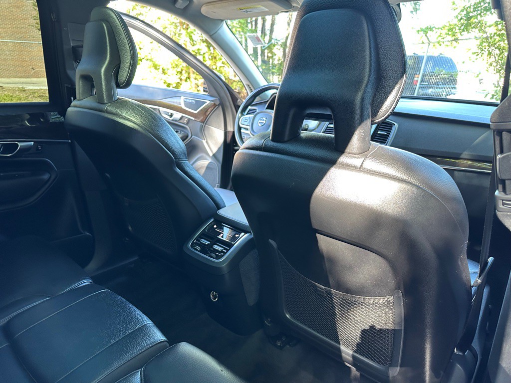 2017 Volvo XC90 Image 25