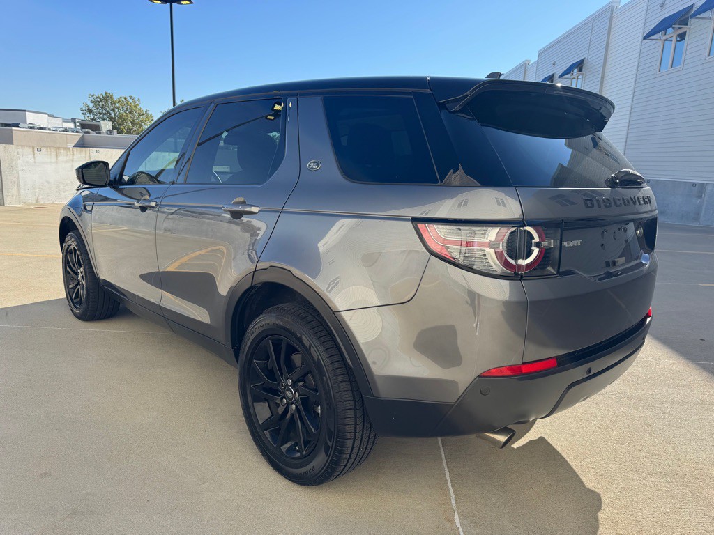 2016 Land Rover Discovery Sport Image 5
