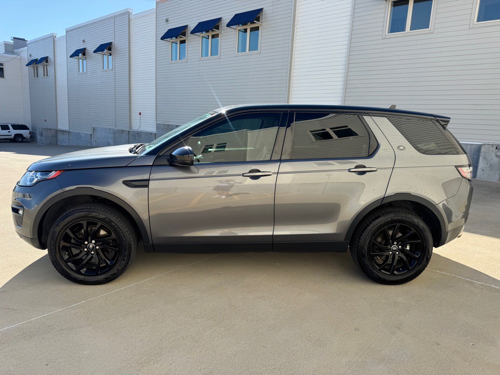2016 Land Rover Discovery Sport Image 6