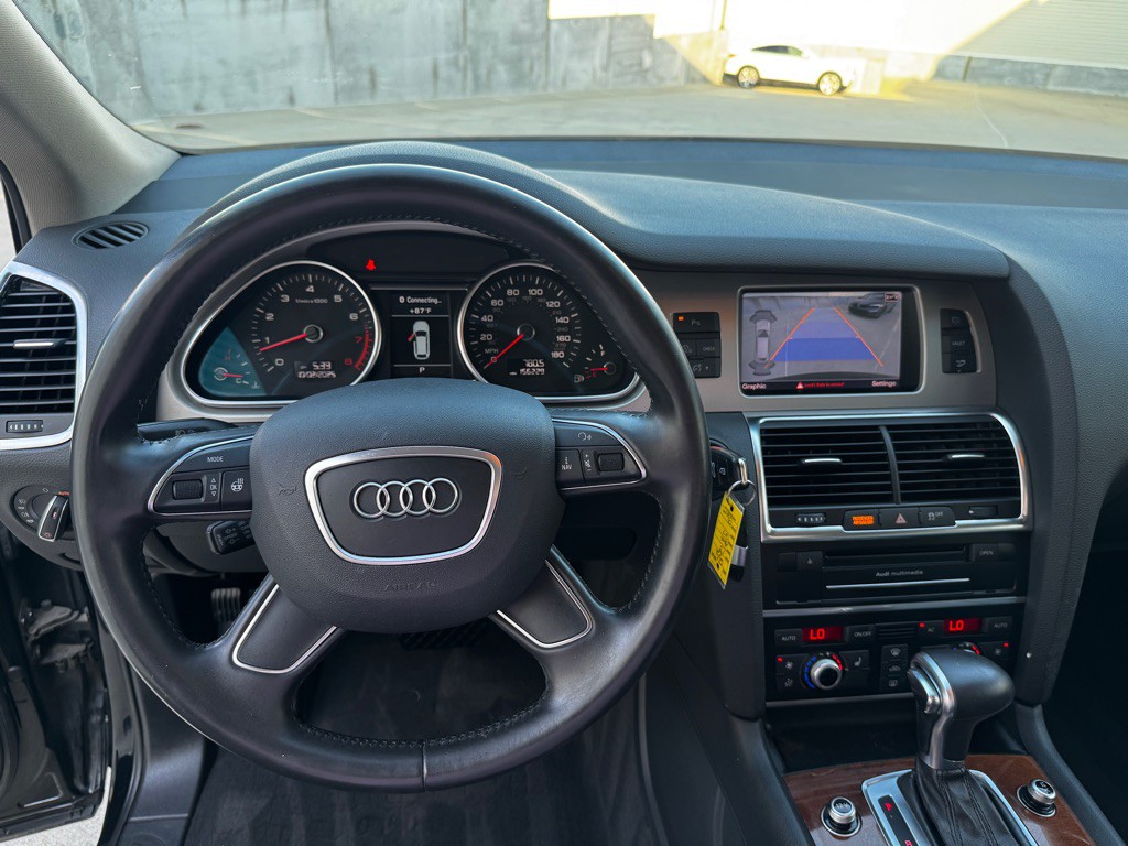 2013 Audi Q7 Image 11