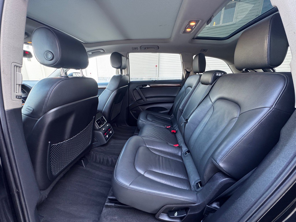 2013 Audi Q7 Image 16