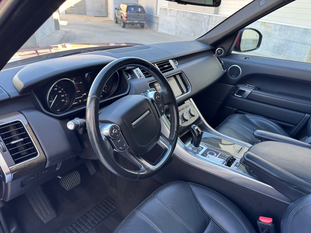 2016 Land Rover Range Rover Sport Image 12
