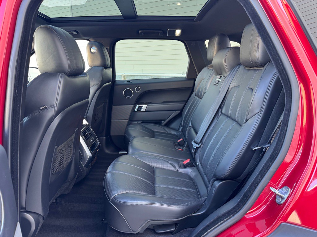 2016 Land Rover Range Rover Sport Image 25