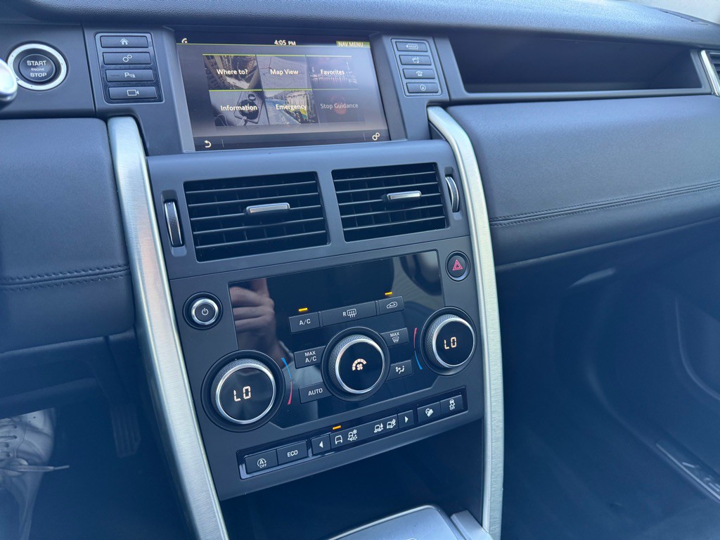 2019 Land Rover Discovery Sport Image 19
