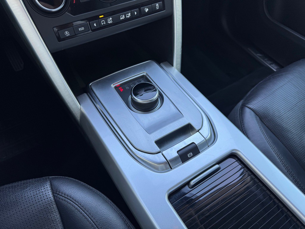 2019 Land Rover Discovery Sport Image 20