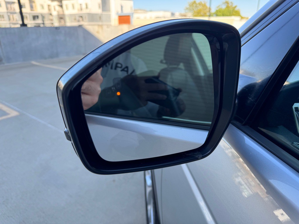 2019 Land Rover Discovery Sport Image 21