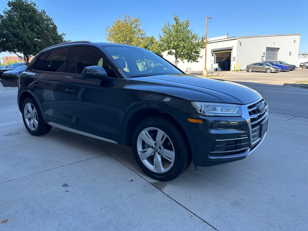 2018 Audi Q5 Image 1