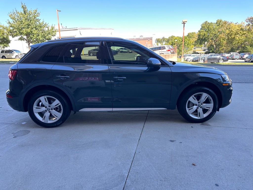 2018 Audi Q5 Image 8