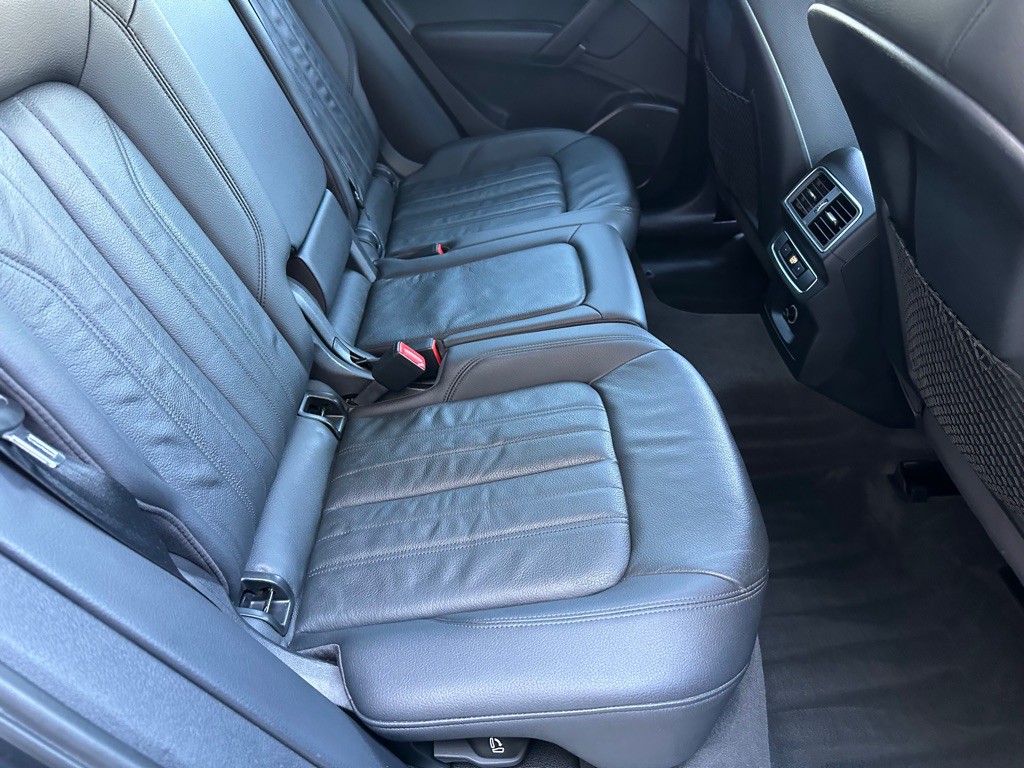 2018 Audi Q5 Image 20