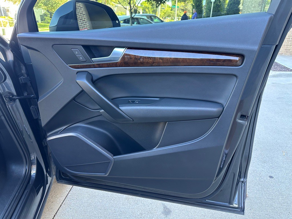 2018 Audi Q5 Image 26