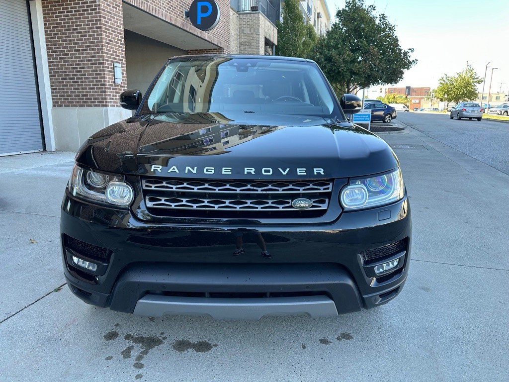 2017 Land Rover Range Rover Sport Image 2