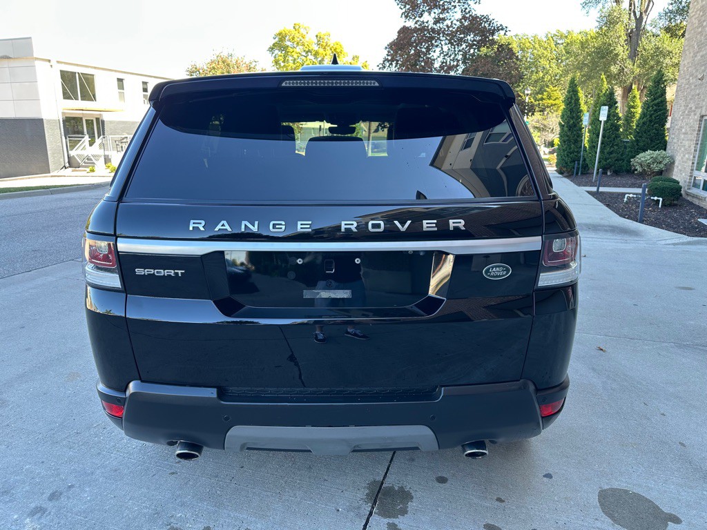2017 Land Rover Range Rover Sport Image 6