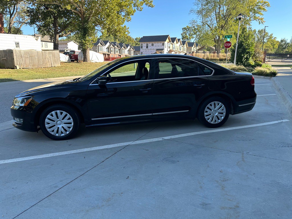 2014 Volkswagen Passat Image 4