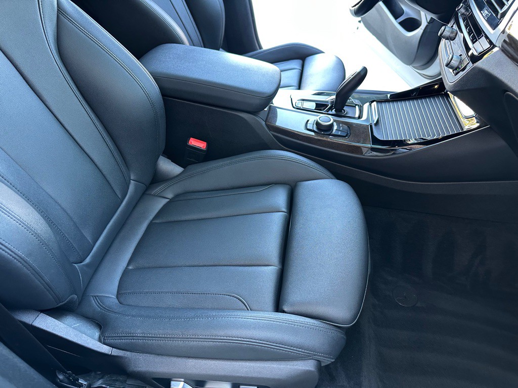 2019 BMW X3 Image 26