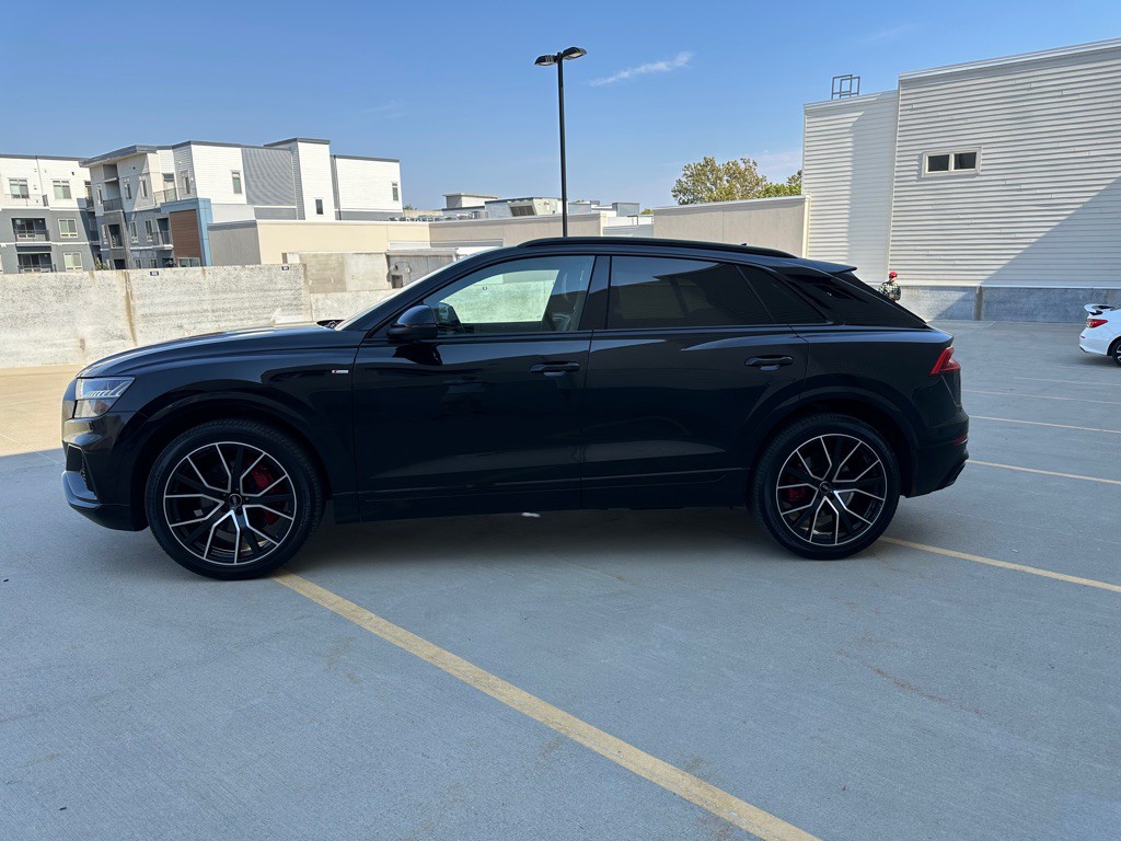 2020 Audi Q8 Image 4