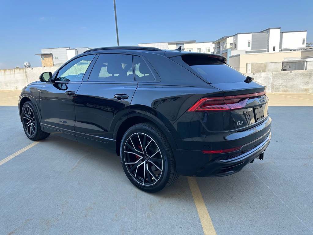 2020 Audi Q8 Image 5