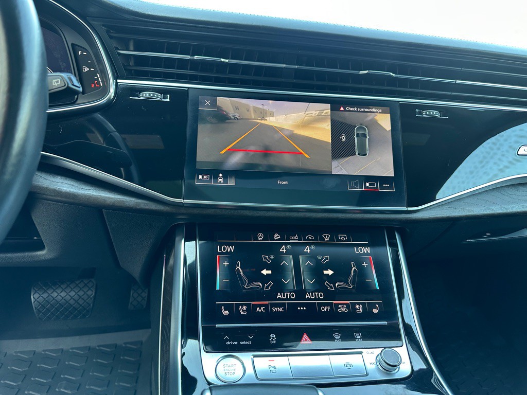 2020 Audi Q8 Image 12