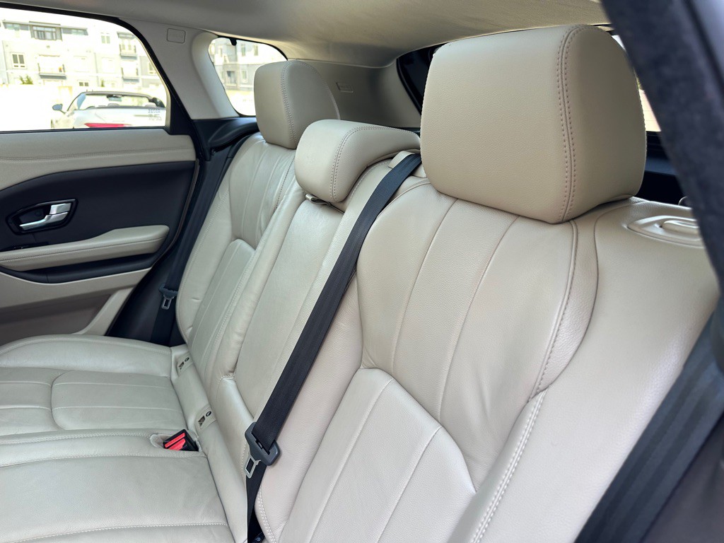 2017 Land Rover Range Rover Evoque Image 20