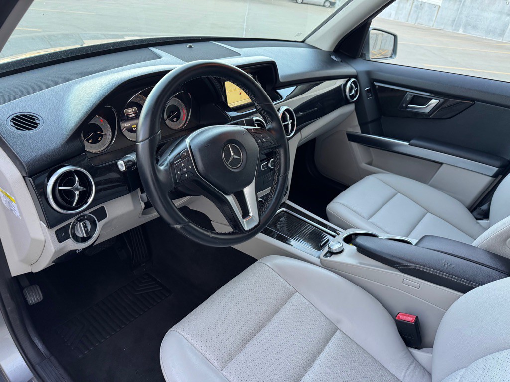 2014 Mercedes-Benz GLK-Class Image 10