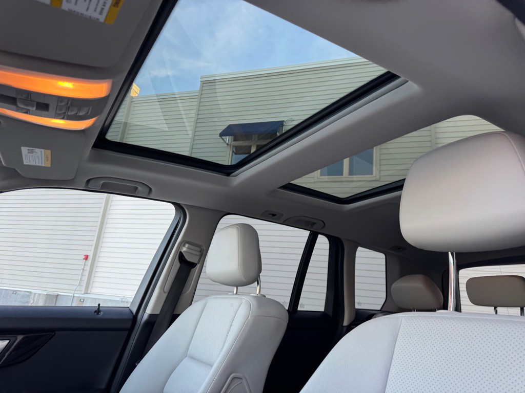 2014 Mercedes-Benz GLK-Class Image 12