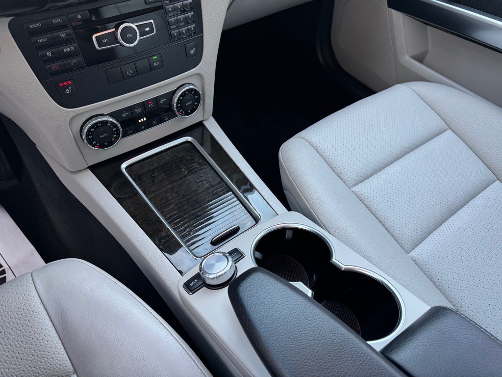 2014 Mercedes-Benz GLK-Class Image 20