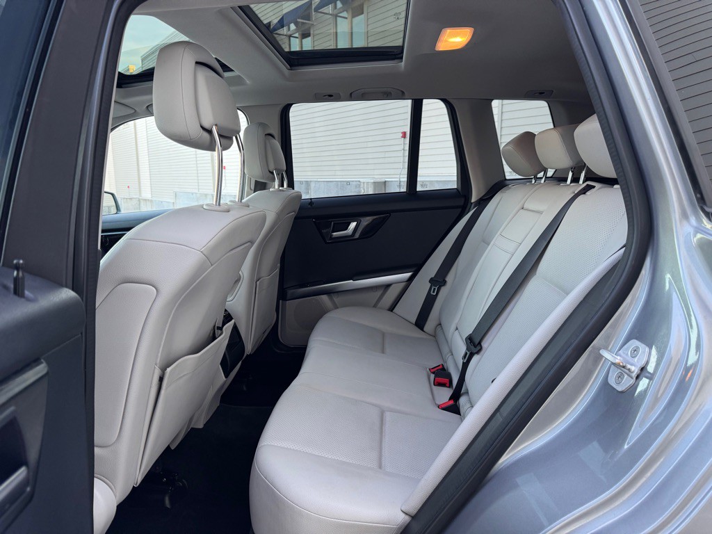 2014 Mercedes-Benz GLK-Class Image 23