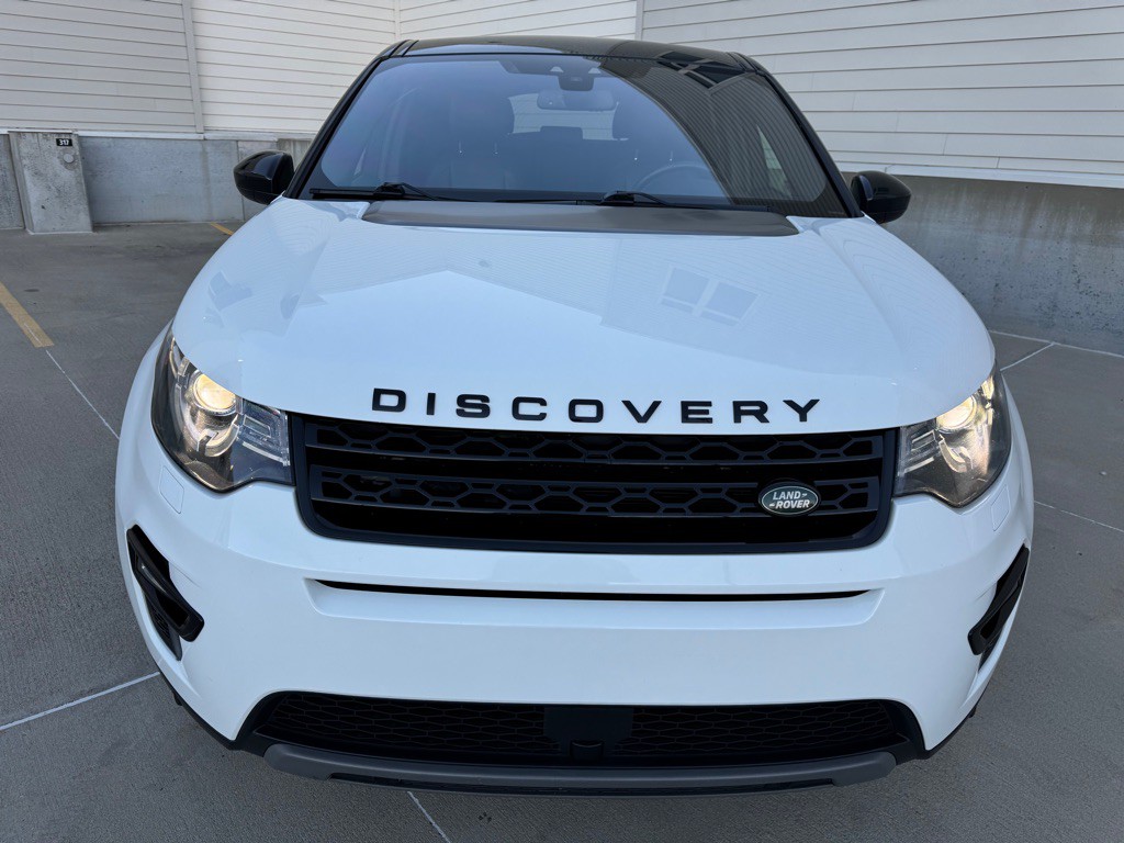 2018 Land Rover Discovery Sport Image 8