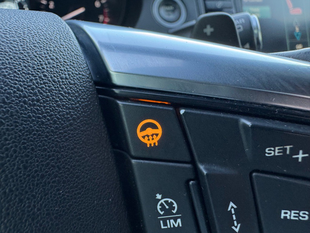 2018 Land Rover Discovery Sport Image 21