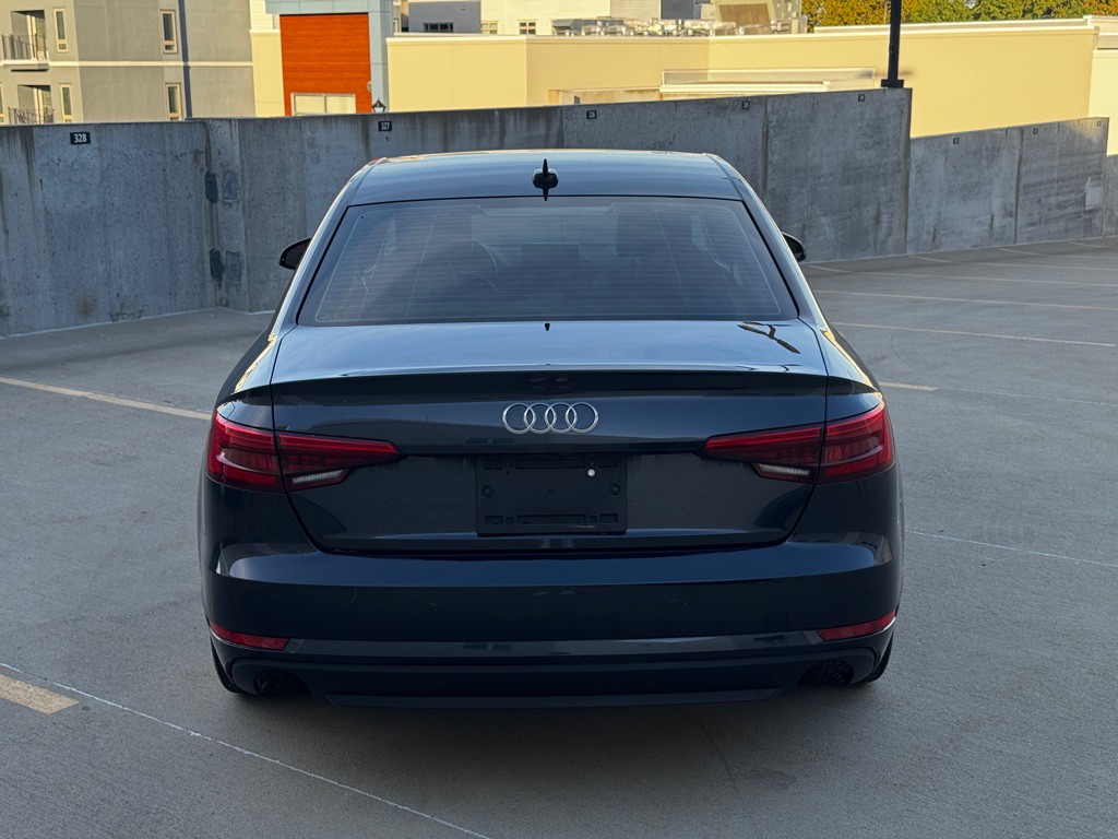 2017 Audi A4 Image 4