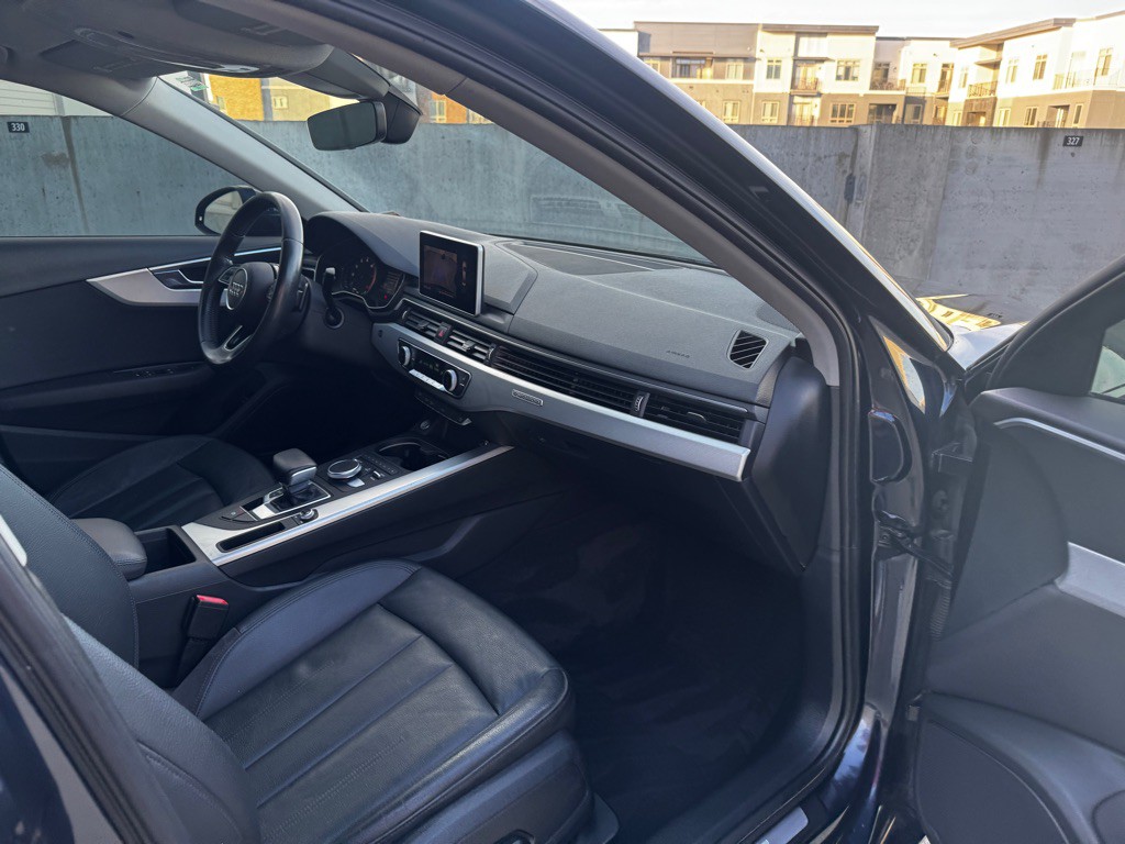 2017 Audi A4 Image 20