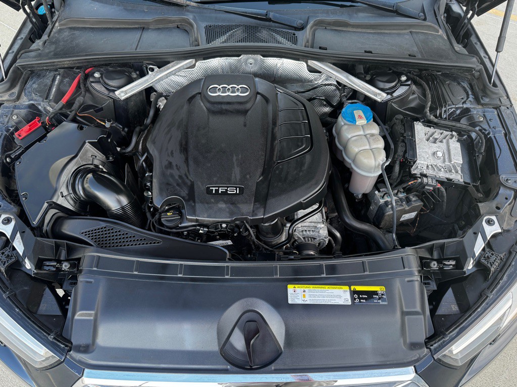 2017 Audi A4 Image 22