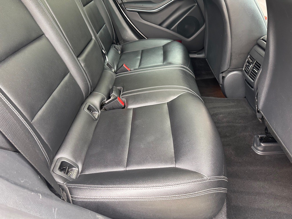 2016 Mercedes-Benz CLA-Class Image 22