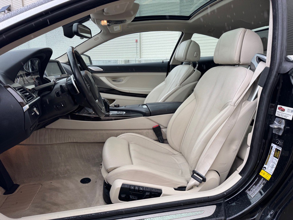 2013 BMW 6 Series Image 11