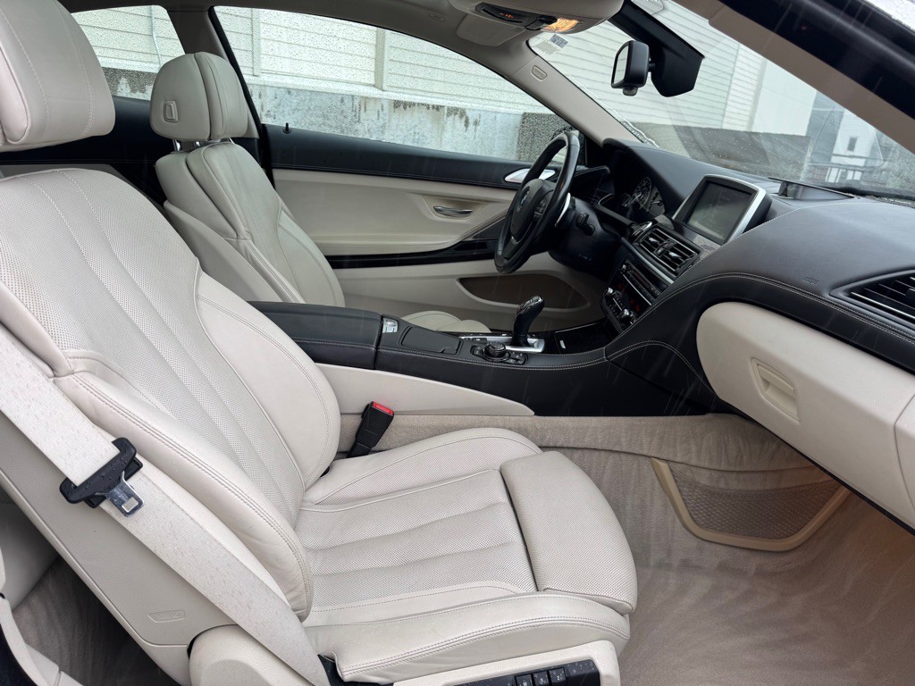 2013 BMW 6 Series Image 24