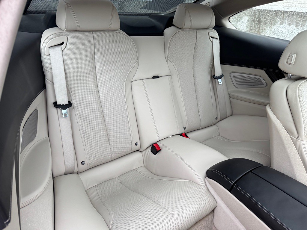 2013 BMW 6 Series Image 26