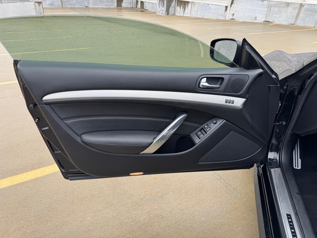 2008 INFINITI G37 Image 10