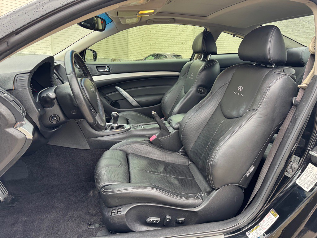 2008 INFINITI G37 Image 12