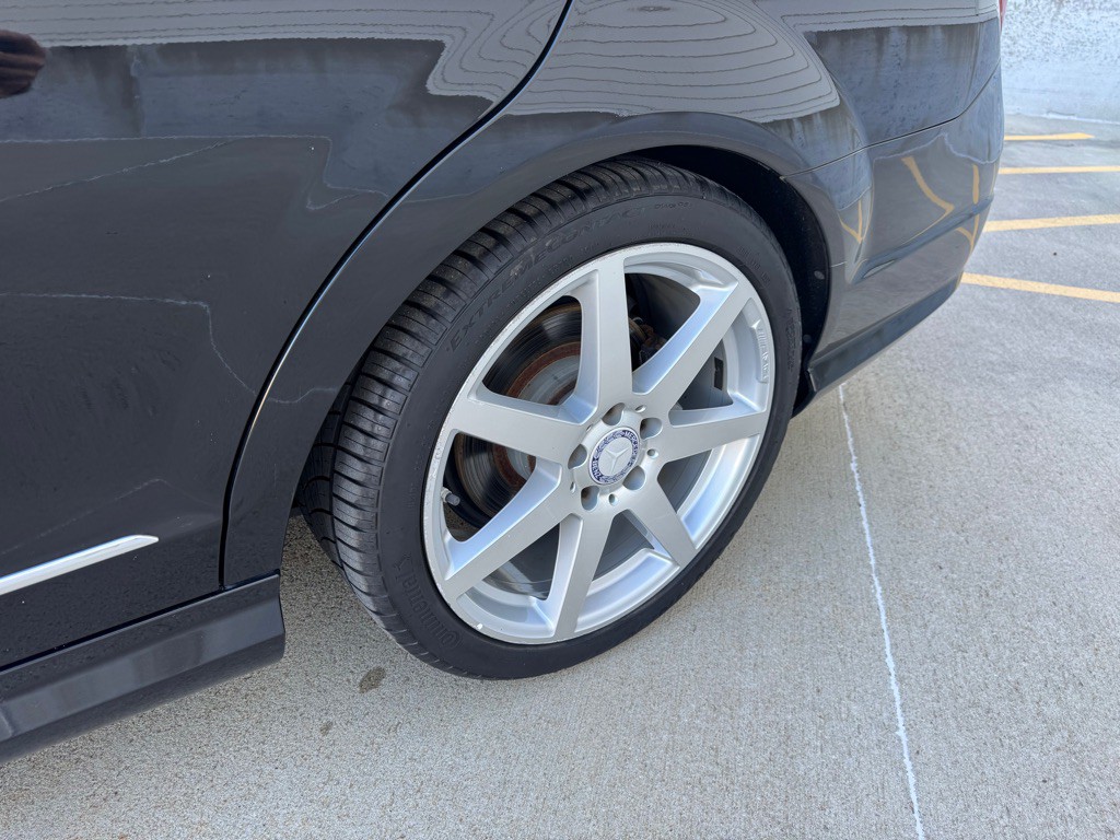 2013 Mercedes-Benz C-Class Image 9