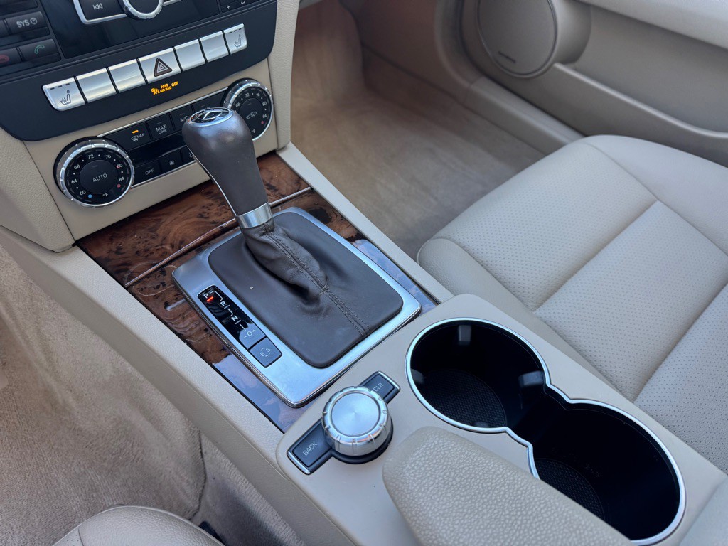 2013 Mercedes-Benz C-Class Image 20