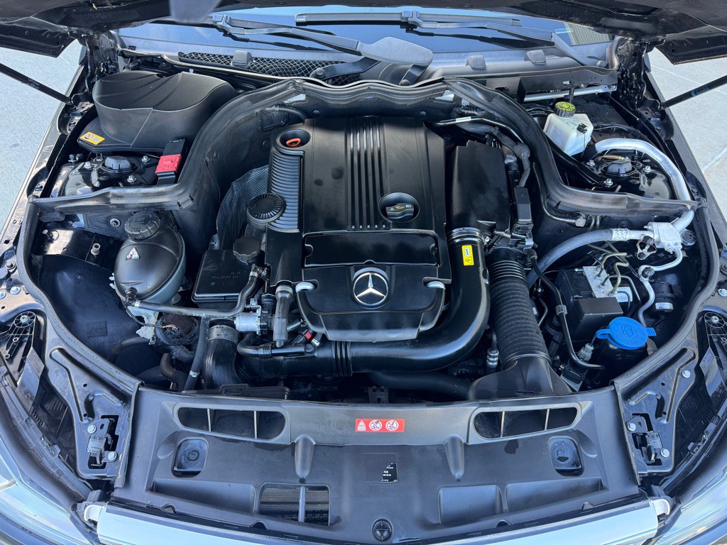 2013 Mercedes-Benz C-Class Image 29