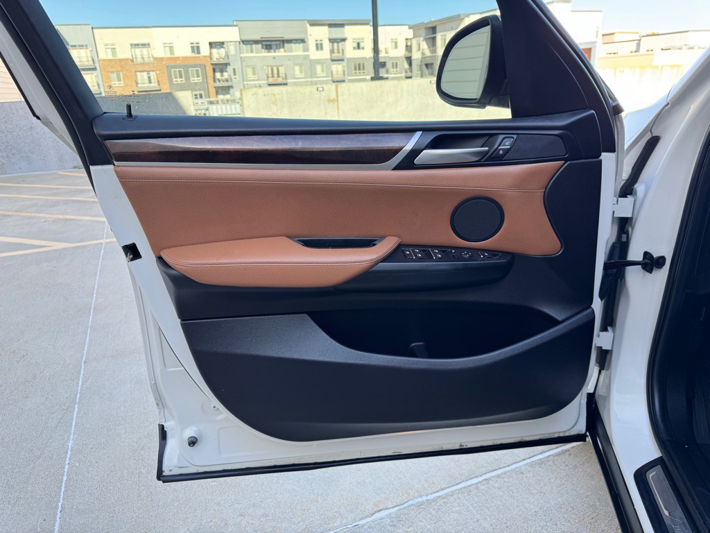 2017 BMW X3 Image 10