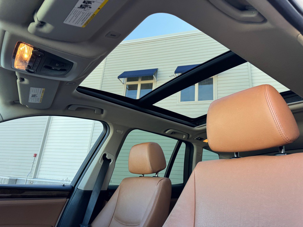 2017 BMW X3 Image 13